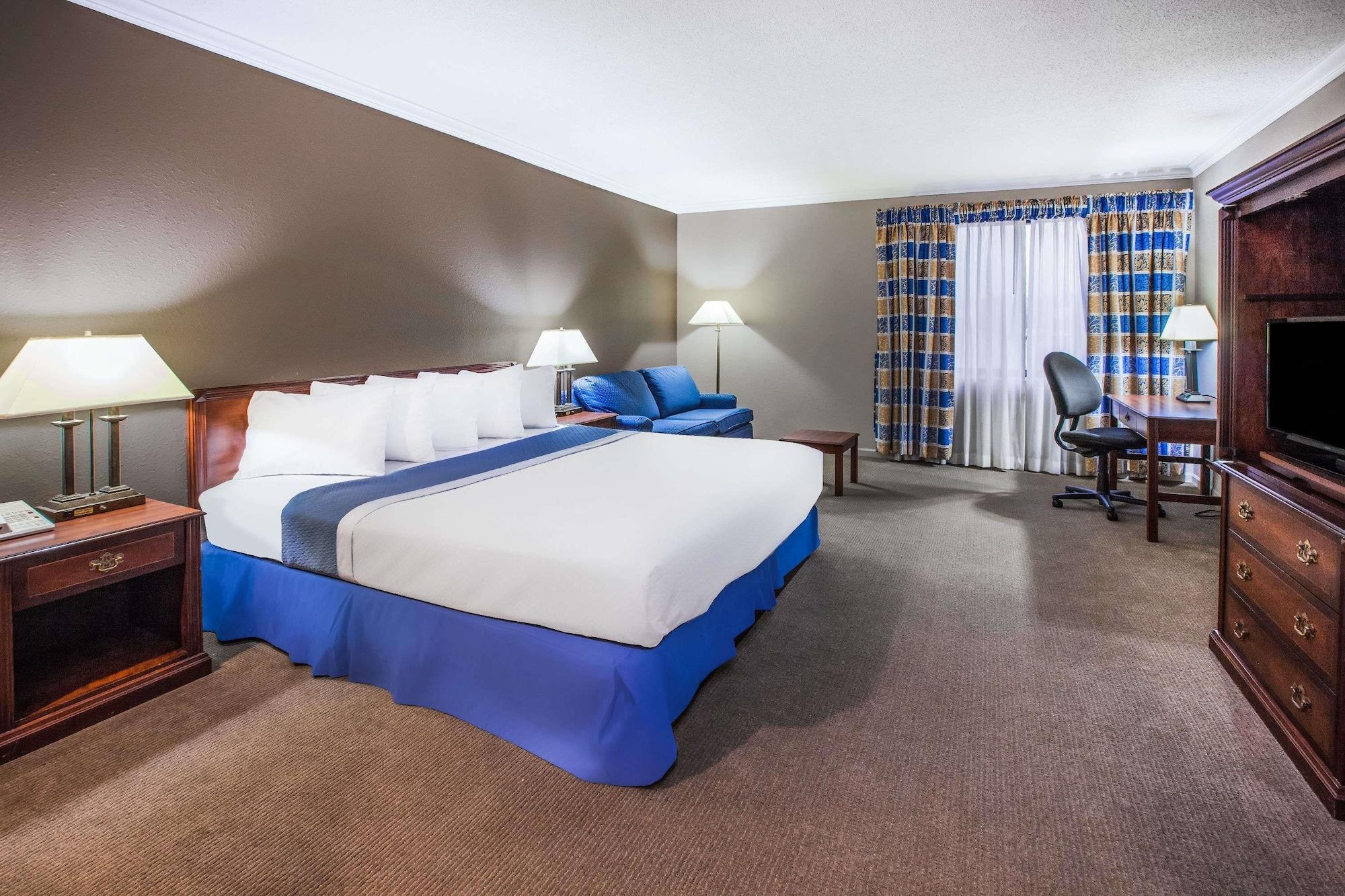Days Inn By Wyndham Midland Zewnętrze zdjęcie